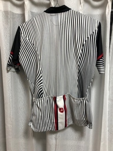 サイクリングジャージ