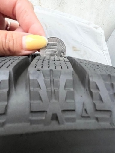 アルミ付き(WEDS TEAD)スタッドレス(BRIDGESTONE)４本セット