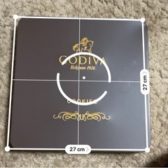 【美品】GODIVA 空箱　缶　約27㌢✖︎27㌢✖︎3㌢の画像