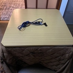 美品ニトリ　コタツテーブル　オマケつき