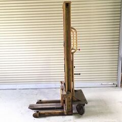 手動式フォークリフト【ハンドリフター500kg】