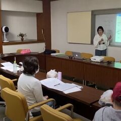 埼玉県春日部市で開催している、ベトナム人トラン先生の初級ベトナム語教室です。の画像