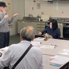 埼玉県春日部市で開催、チュニジア人フランス語講師アムナ先生が教える初級フランス語教室の画像