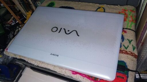 パソコン SONY vaio VPCEB3AFJ Core i7