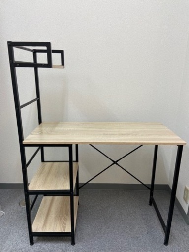美品‼️パソコンデスク