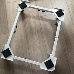 【平安伸銅工業】洗濯機置台キャスター付の画像