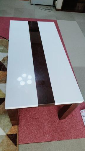 こたつテーブル　傷あり