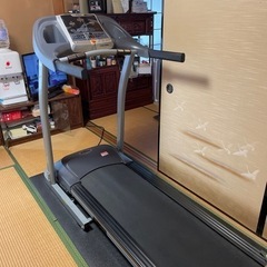トレッドミル　Tempo T82