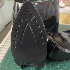 男前アイロンコードレススチームアイロンSI-311Lの画像