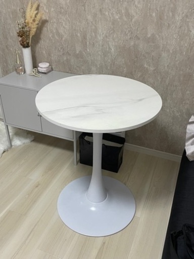 〈新品〉可愛い大理石柄テーブル