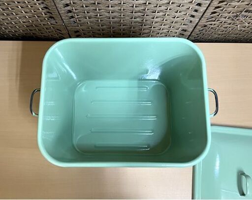 【imane イマン】ホーロー 缶 BREAD BOX ブレッド缶 グリーン 緑 約34.0×40.0×27.5cm ☆ 札幌市白石区