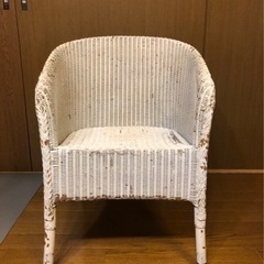 ロイドルーム　チェア　肘掛けいすの画像