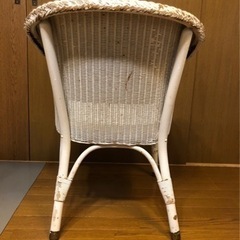 ロイドルーム　チェア　肘掛けいすの画像