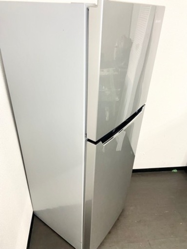 激安‼️大きめ2ドア 227L 17年製 Hisense2ドア冷蔵庫HR-B2301?
