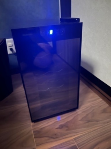 ワインセラー　ほぼ新品