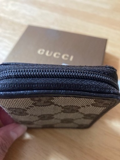 GUCCI財布