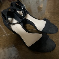 #CHARLES&KEITH#パンプス#これからの時期に#条件付...
