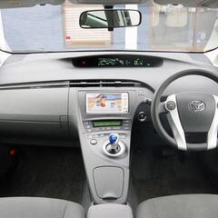 【自社ローン】プリウス Sツーリングセレクション　オンライン商談審査契約OKの画像