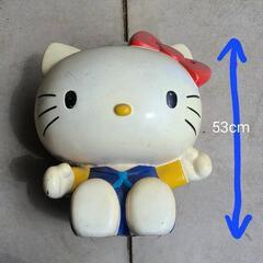 ハローキティの置物の画像