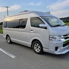 ハイエースキャンピングワイドハイルーフ車検付きシンクコンロ冷蔵庫の画像