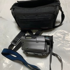 SONYハンディカムCCD-TR3