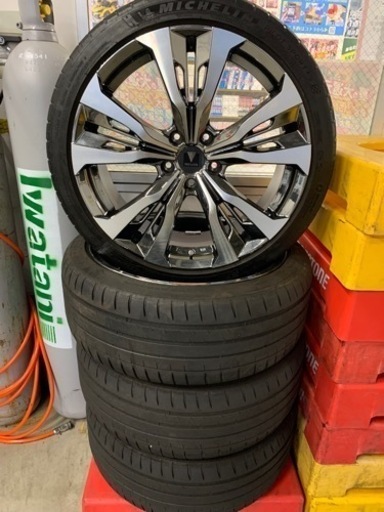 商談中　希少　モデリスタ　アルミ　夏タイヤ
