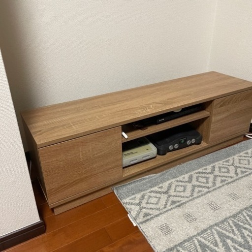 テレビ台