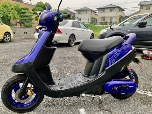 値引きしました。藤沢市発　ヤマハ　アプリオタイプ2。４LV2。当時ものの外装です。80キロ仕様。整備してカスタムしました。乗ってるのかえれめす。