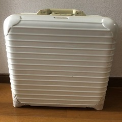RIMOWA サルサ エクリュ オフホワイト
