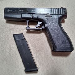 【取引中】東京マルイ「GLOCK17」エアーハンドガン
