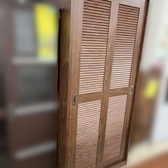 J1359 美品 Interior CASA インテリア カーサ 取扱 引き戸 ルーバー扉 ワードローブ ワイド型ワードローブ 新品参考価格37,900円 取扱クリーニング済み