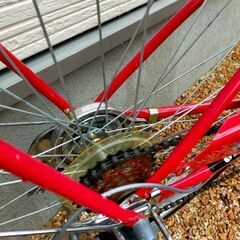 赤の自転車売ります。の画像