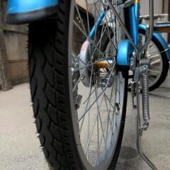 〈淡いブルーの自転車〉２２インチの画像
