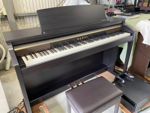 お薦め品‼️木製鍵盤‼️KAWAI電子ピアノ CA17R 2015年 補助ペダル付き