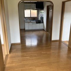 富岡市で即入居可・日当たり良好・駅から徒歩2分！毎日の通勤がラク - 富岡市