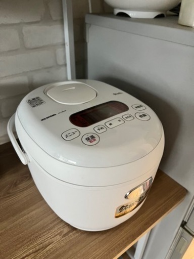 IRIS OHYAMA 5.5合炊き 炊飯器 美品 2020年