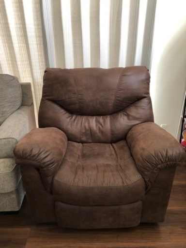 リクライニングソファー