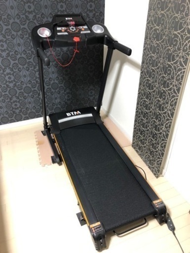 電動ルームランナー　BTM  YY-815 折りたたみランニングマシン ウォーキング　トレーニング　フィットネス　ダイエット　室内