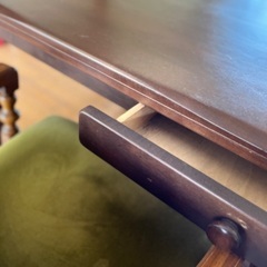 大型ダイニングテーブルの画像