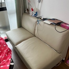 ニトリ　伸長式　テーブル　ダイニングセット　2018年　ソファの画像