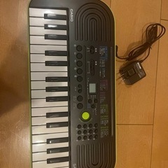電子キーボード　カシオ