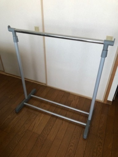 ハンガーラック