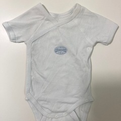プチバトーベビー服と肌着セットの画像