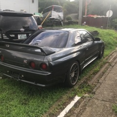 H3 R32スカイラインGTR カスタム車両の画像