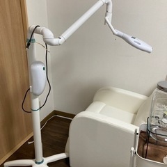 セルフホワイトニングマシン　機器　エステ開業　配達希望の方相談ください ホワイトLEDネオ|医療を応用した業務用セルフホワイトニング