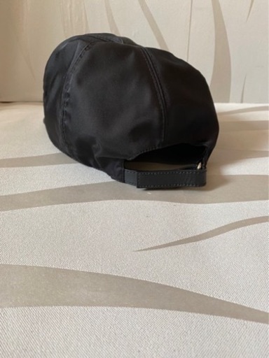 PRADA プラダ　ロゴ　ナイロンキャップ