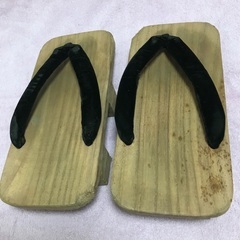 ## 着物　男子用下駄二枚歯桐