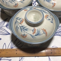 蓋付き 陶器の画像