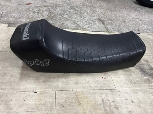 FX400.550 ジュリアーリシート