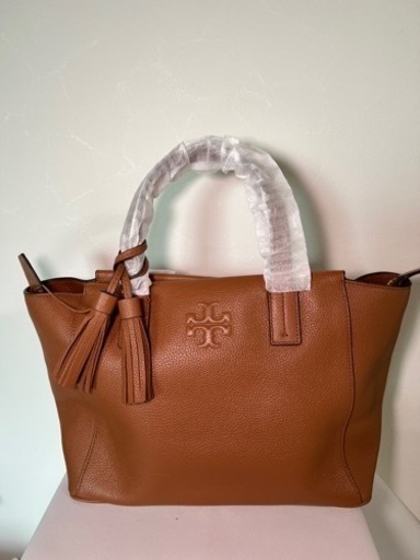 新品未使用　タグ付き　トリーバーチ　トートバッグ　ブラウンレザー